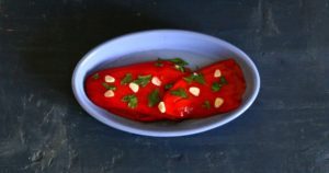 Piperies Florinis - Griechischer Spitzpaprika Salat Piperies Florinis - Griechischer Spitzpaprika Salat
